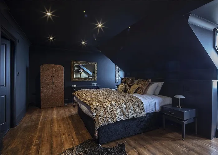 The Albion Rooms