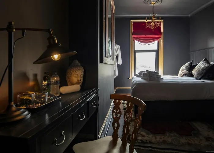 The Albion Rooms